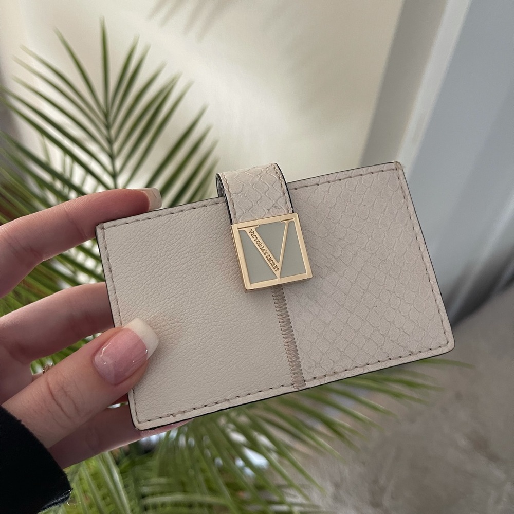 ↠ SOLD ↞ - Picture 2 of 7
